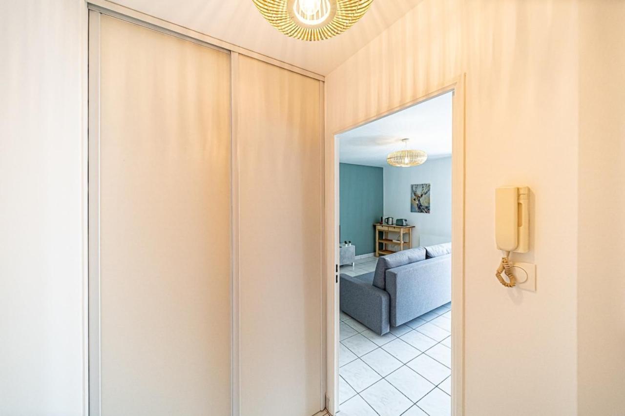 Appartement Cosy Avec Balcony And Garage-Charpennes Villeurbanne Eksteriør billede